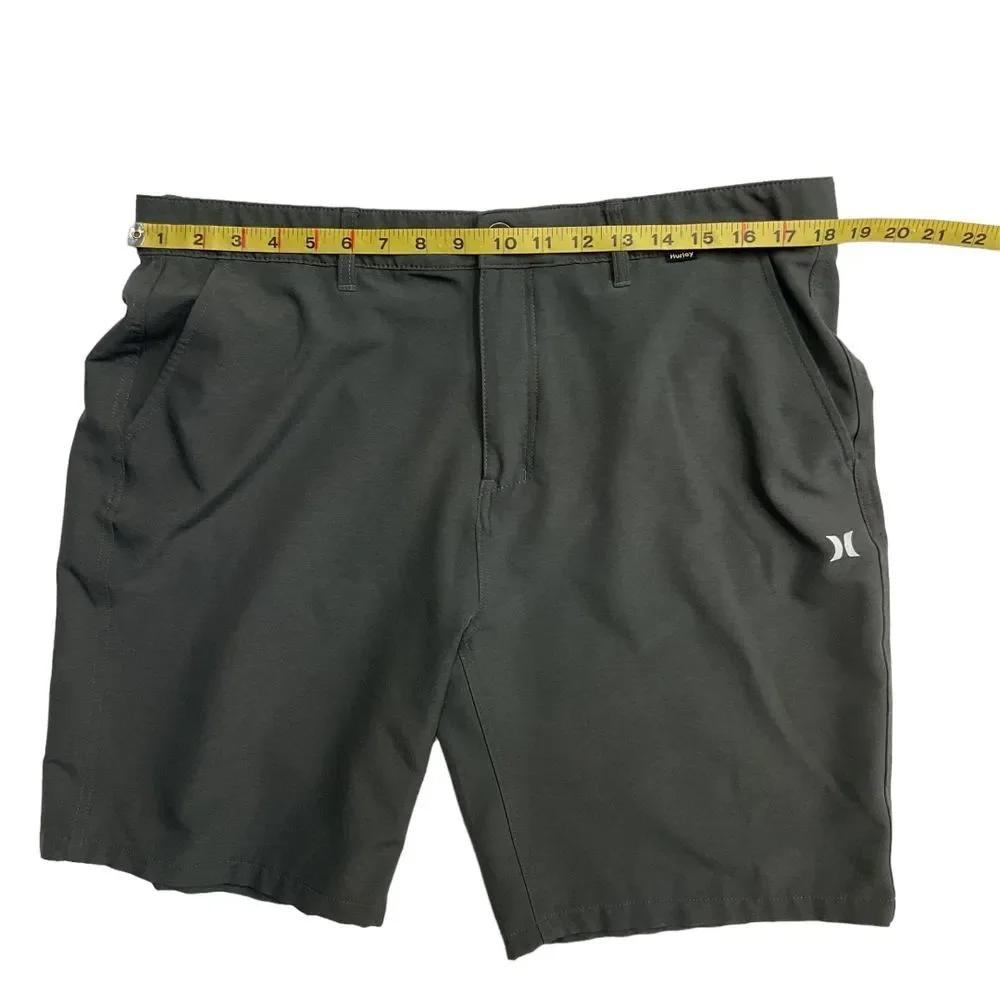 Hurley Men's Quick Dry Classic Fit Hybrid Walk Shorts‎ Size 36 Black Flat Front